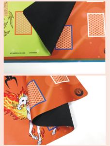 Tapis de jeu pliable personnalisé antidérapant pour anime, facile à ranger, pour joueurs de cartes, utilisation sur bureau - Product Image 6