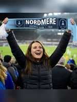 Écharpe de supporter de club de football personnalisée, drapeau triangulaire, bannière imprimée haute définition en polyester, accessoires pour supporters de stade