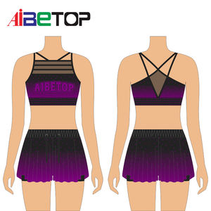 Op Maat Gemaakte Gesublimeerde Cheerleading Kleding <span class=keywords><strong>Cheer</strong></span> Oefenkleding Meisjes Top En Korte Broek - Product Image 3