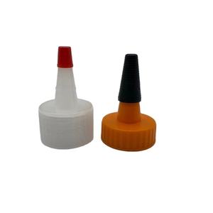 Tapa Yorker acanalada de color natural 28/400 con boquilla puntiaguda de plástico - Product Image 1