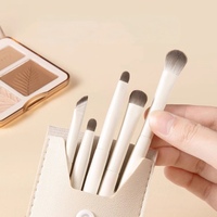 Outils d'utilisation de beauté de maquillage de qualité populaire ensembles de pinceaux à lèvres à sourcils doux avec emballage ensemble de pinceaux pour fard à joues en poudre de maquillage