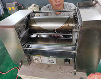 Machine à crêpes et gaufres multifonctionnelle motorisée automatique en acier inoxydable de qualité alimentaire pour la préparation de gâteaux mille-feuilles