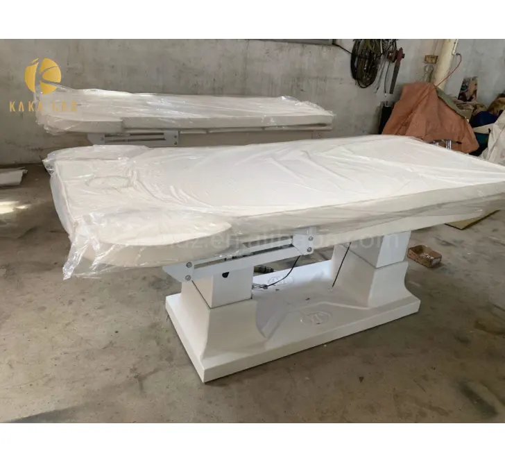 2023 Nieuwe Schoonheidssalon Meubels Beauty Bed Met Motor Comfortabele Liggende Massage Tafel