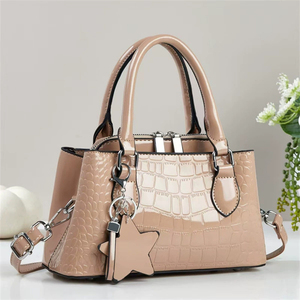 Borse Nere Rotonde Trendy Mini Carine da Donna di Design 2026 all'Ingrosso - Product Image 6