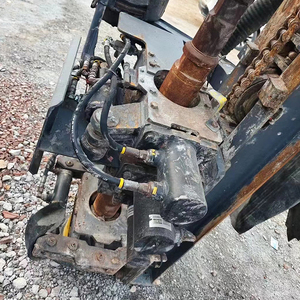 La piattaforma di perforazione per esplosioni di roccia Atlas ROC D45 ha utilizzato un impianto di perforazione per miniere cingolate per scavare buche profonde - Product Image 5