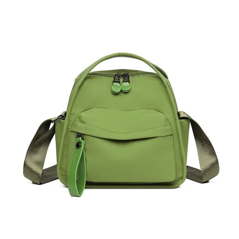 สีเขียว