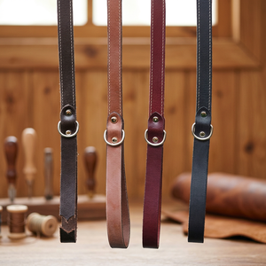 Laisse de luxe réglable pour chiens et chats, en cuir et nylon à imprimé animal - Product Image 1