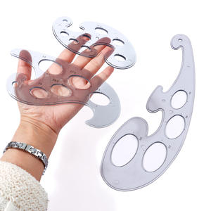 Plantillas <span class=keywords><strong>de</strong></span> Dibujo Reutilizables FOSKA, <span class=keywords><strong>Regla</strong></span> <span class=keywords><strong>de</strong></span> Dibujo Transparente Gris, Juego <span class=keywords><strong>de</strong></span> 3 Piezas <span class=keywords><strong>de</strong></span> Curvas Francesas <span class=keywords><strong>de</strong></span> Plástico para Proyectos Escolares o Domésticos - Product Image 6