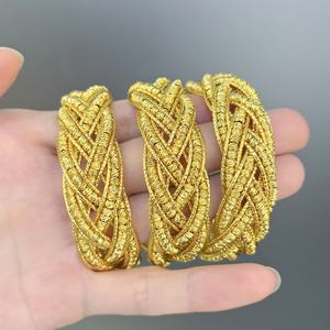 JXX Nuevo Brazalete Abierto de Latón Chapado en Oro de 24K, Diseño Trenzado Hueco, Antioxidante y Resistente al Óxido - Product Image 3