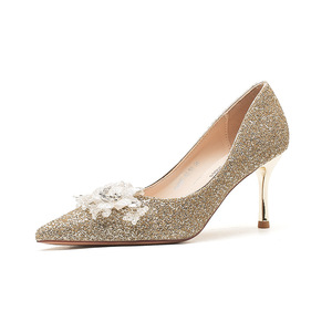 Zapatos de Tacón Alto con Lentejuelas Bordadas y Flores, Estilo Clásico para Eventos Nupciales - Product Image 5