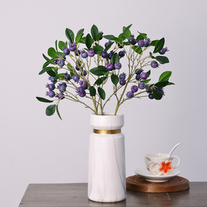 Plantes de myrtilles artificielles avec feuille de fruits Faux plante verte <span class=keywords><strong>Myrtille</strong></span> avec branches feuillues Vase Table à manger Rembourrage Fruits - Product Image 3