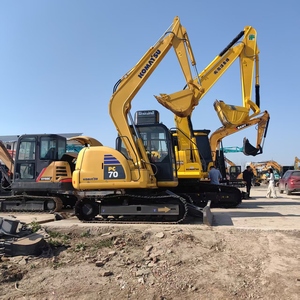 Excavadora Komatsu PC70 de segunda mano importada de Japón, disponible en stock. Excavadora hidráulica de cadenas Komatsu PC70-8 a bajo precio. - Product Image 1
