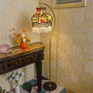 Lampe sur pied de style campagnard français, avec pompon rétro, pour salon, canapé, ambiance décorative, sens du design artistique - Product Image 3