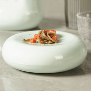 Fournisseur de restaurant Yayu assiettes à dîner en forme de pierre de style japonais spécial à 1320 degrés plat de service en porcelaine - Product Image 4