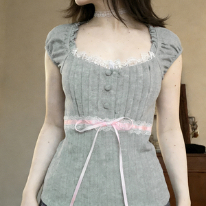 เสื้อยืดแขนสั้นผู้หญิง Y2K แต่งลูกไม้ตัดต่อ คอเหลี่ยม ติดกระดุมด้านหน้า ทรงเข้ารูป ผูกเอว สำหรับฤดูร้อน ขายส่ง - Product Image 1