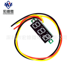 Voltmètre numérique DC Hongwei Micro 0,28 pouce rouge 0-100V, affichage de tension de batterie ultra compact à trois fils - Product Image 3