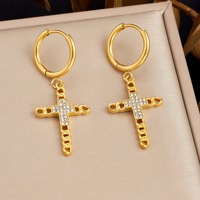 Anting Hoop Baja Tahan Karat 316L 2 Model Liontin Bunga dan Salib dengan Zirkon CZ Warna Emas Tahan Air Hadiah untuk Wanita OEM