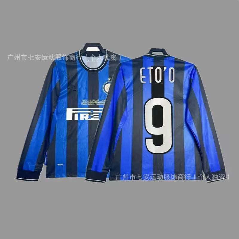 เสื้อแข่งอินเตอร์ มิลาน หมายเลข 9 ปี 2010