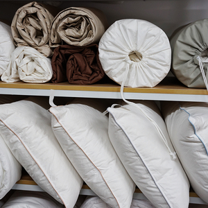 Cuscino Imbottito <span class=keywords><strong>in</strong></span> <span class=keywords><strong>Piuma</strong></span> d'Oca Bianca 18x18 Pollici 45x45cm per Vendita all'Ingrosso - Product Image 6