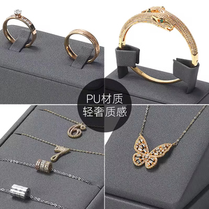 Support de Présentation de Bijoux en Microfibre en Gros, Présentoir Personnalisé pour Bagues, Colliers et Boucles d'Oreilles, Support de Présentation de Bijoux - Product Image 3