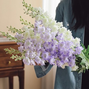 ดอกเดลฟีเนียมประดิษฐ์สีชมพู ผ้าไหมเคลือบเงา งานแฮนด์เมด สำหรับตกแต่งงานแต่งงานและบ้าน - Product Image 2
