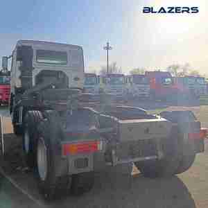 Trattore Stradale HOWO 6X4 400HP Euro2 LHD per Trasporto Merci a Lungo Raggio in <span class=keywords><strong>Argentina</strong></span>, Patagonia e Savannah - Product Image 6