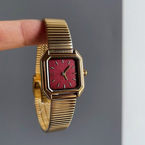 <span class=keywords><strong>Orologio</strong></span> al quarzo impermeabile in lega di acciaio inossidabile Ashenu dorato con fascino antico retrò da <span class=keywords><strong>donna</strong></span> - Product Image 6