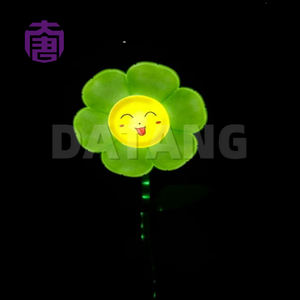 Luces LED de exterior con diseño, impermeables IP65, de PVC, con cabezal móvil, para decoración dinámica de parques y césped en Navidad. - Product Image 3