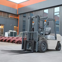 Kostenloser Versand 1500kg 2-Rad-Antrieb Diesel-Gabelstapler, Kompakter Kleiner Wendekreis, CE-Zertifizierter Fabrik-Frachtstapler