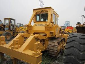 Bulldozer sur chenilles D7G d'occasion - Marque d'origine, 14780 kg de moment de charge élevé - Product Image 4
