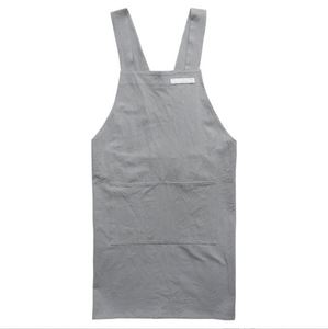 Elegante Delantal sin Mangas de Mezclilla Azul con Logotipo Personalizado para Barista, Chef, Jardín, para Mamá, Papá e Hijo/a - Ideal para Limpieza - Product Image 1