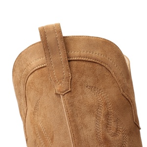Bottes de cowboy classiques mi-hautes pour l'automne/hiver, à bout pointu et talon haut - Product Image 5