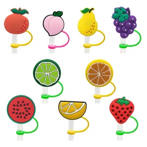 Copriscatole per Cannucce a Tema Frutta Cartoon (Fragola, Limone, Uva) - Accessori per Feste e Bar, Compatibili con Cannucce Stanley da 8mm - Product Image 3