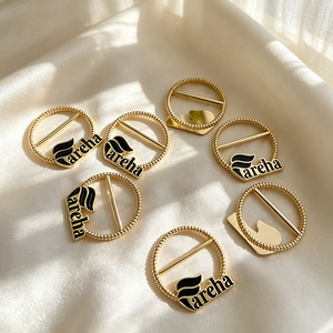 Gold Plated Metal Circular <b>Badges</b> With Beads And Custom Logo <b>Pin</b> On Luxury Style - Product Image 2