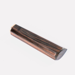 Fabricante Vietnamita de Mangos de Cuchillo de Madera con Acabado Mate, Diseño Minimalista para Uso en la Cocina, Material de Ébano/Madera de Hierro/Abeto - Product Image 2
