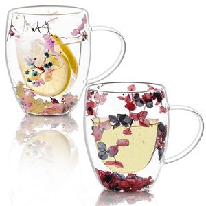 Mug en verre à double paroi en borosilicate de haute qualité de 350 ml au design créatif, best-seller pour le thé, avec fleurs séchées - Product Image 1