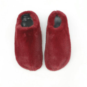 2024 invierno Casual cuero genuino <span class=keywords><strong>CRIN</strong></span> Zapatillas moda mujer piel sandalias suave lana genuina venta al por mayor fábrica personalizada - Product Image 2