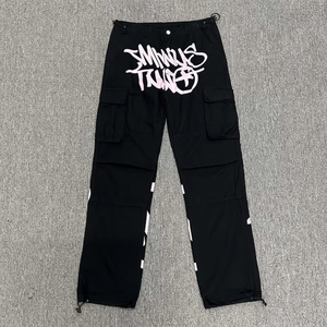 Özel erkek hafif yüksek sokak parça kargo pantolon düz bacak günlük pantolon büyük cepler orta bel Streetwear OEM hizmeti - Product Image 2