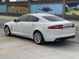 J-a-g-u-a-<span class=keywords><strong>r</strong></span> <span class=keywords><strong>XF</strong></span> 2.0T RWD Pure d'occasion - Product Image 5