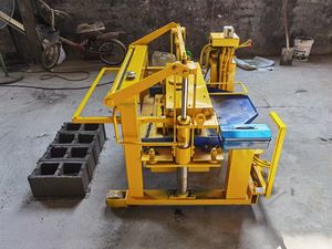 Moules de Pavage en Plastique pour Machines à Briques, Blocs de Béton de Chanvre et <span class=keywords><strong>Ciment</strong></span> – Machine Pondeuse de Parpaings Robuste - Product Image 3