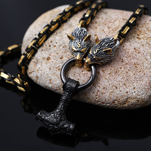 Bijoux nordiques en acier inoxydable King Chain Viking Thor Mjolnir Hammer Necklace Viking Necklace - Product Image 2