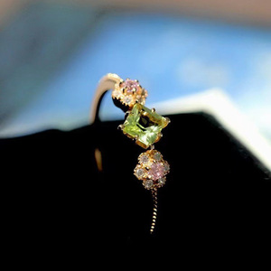 Elegante Anello Floreale in Stile Francese Minimalista, Gioiello da Donna alla Moda per Uso Quotidiano, Regalo Chic - Product Image 2