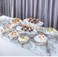 Cupcake Stand Plateau De Service Buffet Table Présentoir Étagère pour Traiteur Dessert Collectibles