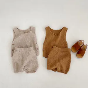 Sıcak satış 2024 yaz çocuk giyim setleri örme kazak ince yelek üst + kısa erkek bebek giysileri