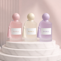 Bouteilles en verre dépoli rose de 100 ml à rayures vintage, avec pulvérisateur à pompe gravé, pour parfum et diffuseur à bâtonnets, avec boîte personnalisée et couvercle – Vente en gros
