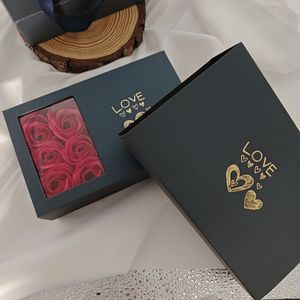 MARONEW Gioielli alla Moda Collana Personalizzata con Cuore e Scritta 'AMORE VITAMIA <span class=keywords><strong>TI</strong></span> <span class=keywords><strong>AMO</strong></span>' con Scatola, Placcata in Oro 18K, Catena in Acciaio Inossidabile per Donne - Product Image 4