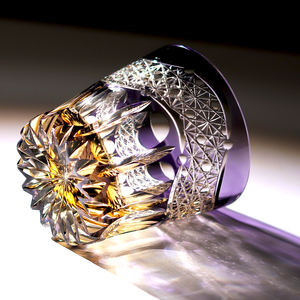 Hochwertiges Handgeblasenes Farbüberlagerungsglas im Altmodischen Stil 320ml Grün und Lila Klassisch für Whiskey, Wein & Wasser - Product Image 3