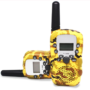 Walkie Talkie Colorato di Alta Qualità per Bambini, Giocattolo da Esterno per Campeggio e Trasmissione a Lunga Distanza - Product Image 1