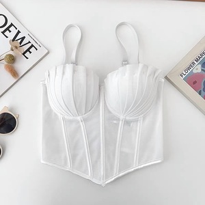 Haut de camisole court sexy et polyvalent pour femme, coupe ajustée, motif arêtes de poisson - Product Image 6
