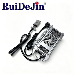 Chargeur de batterie universel LiFePO4 24V-72V, tension réglable, chargeur intelligent, protection de sécurité complète, vente en gros, approvisionnement en vrac - Product Image 1